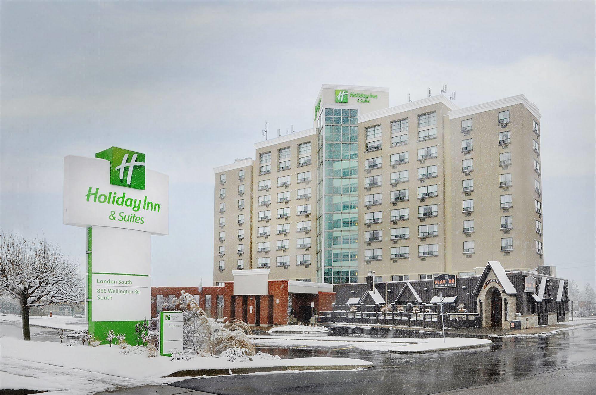 Holiday Inn Hotel & Suites London By Ihg Eksteriør billede